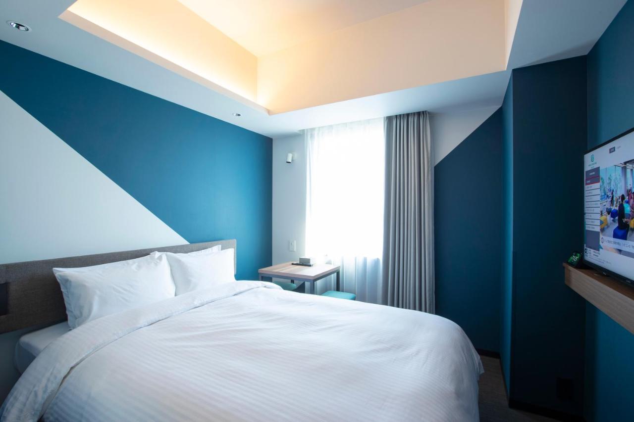 Prince Smart Inn Hakata Fukuoka  Esterno foto